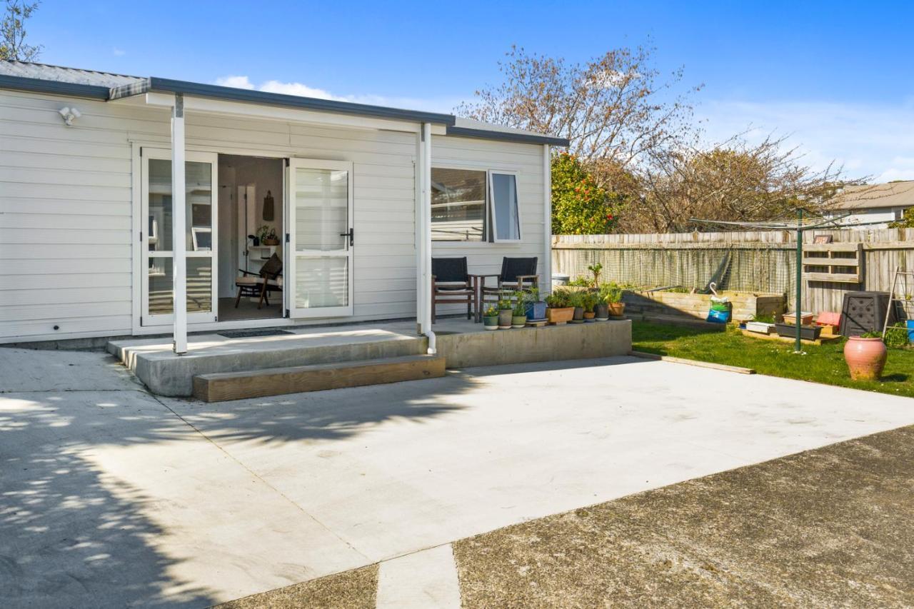 Karori Kabin - Karori Holiday Home Уелингтън Екстериор снимка